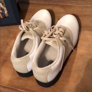 New ladies golf shoes